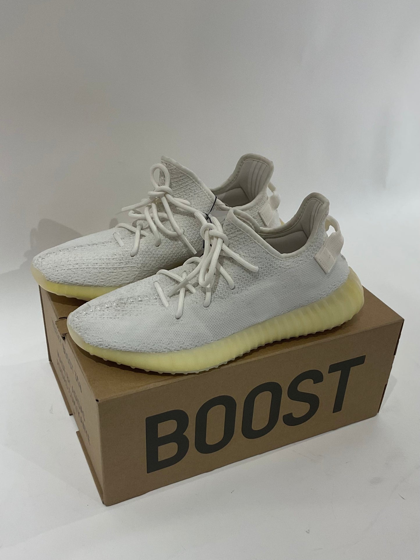 ADIDAS YEEZY BOOST 350 V2