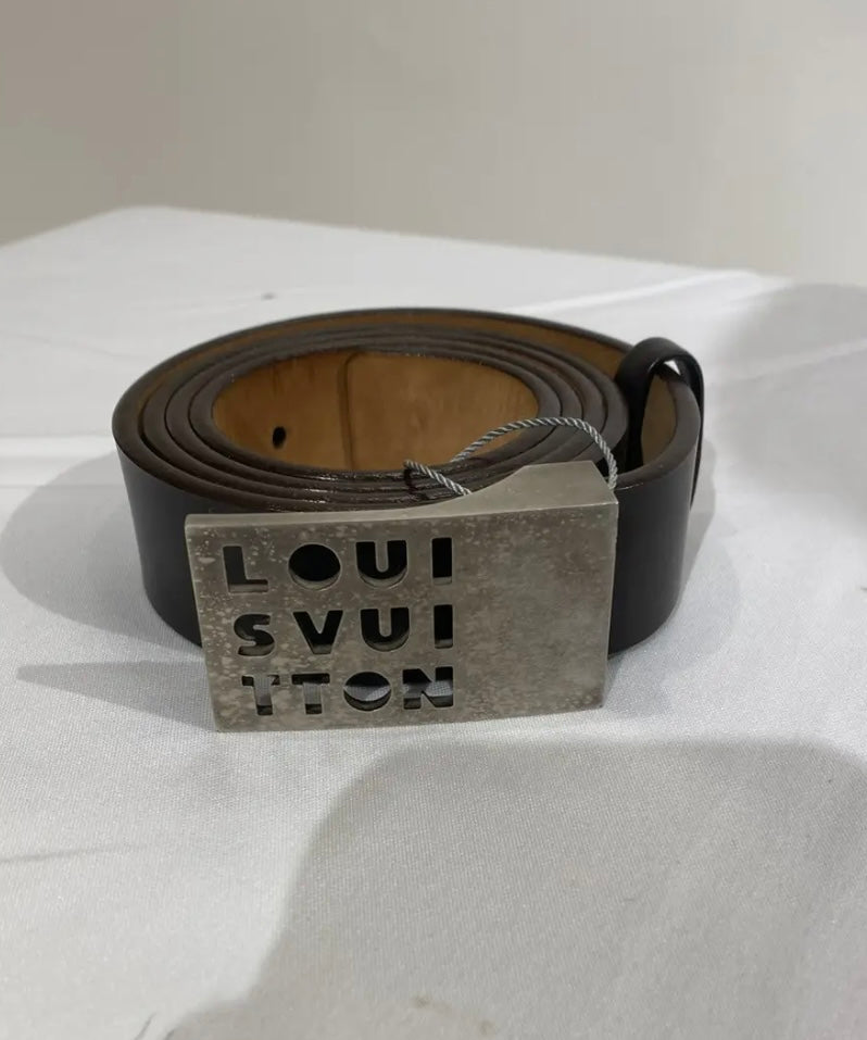 Louis Vuitton Logo Buckled Belt