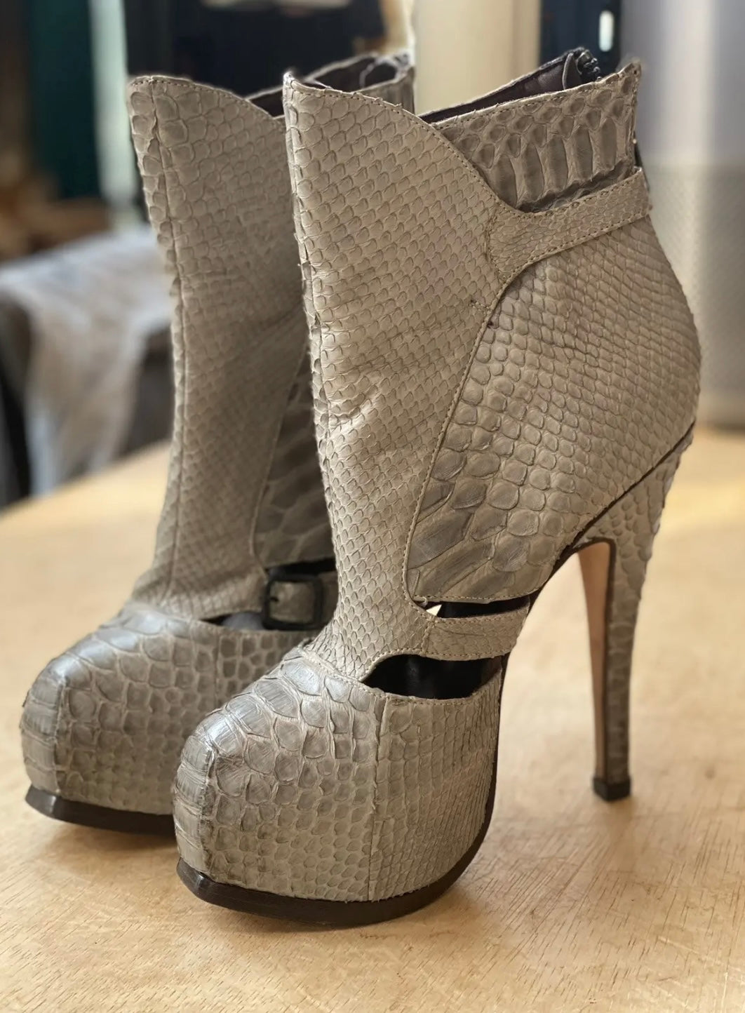 David Eden × Raparo Vero Cuoio Python High Heels Platform