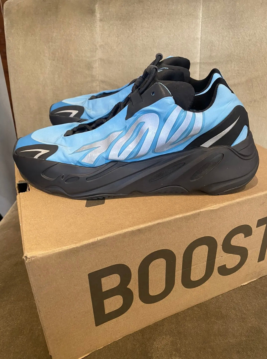 Yeezy Boost 700 MNVN – Bright Cyan