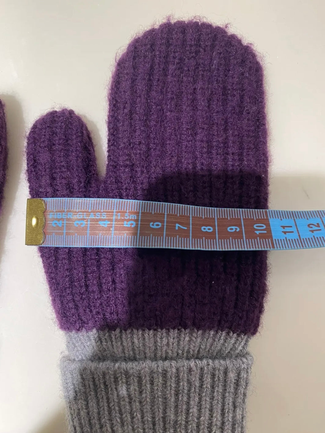 Adidas × Y‑3 Women’s Mittens Glove with Strap – Size M (165/75 mm | 21 × 7.5 cm)