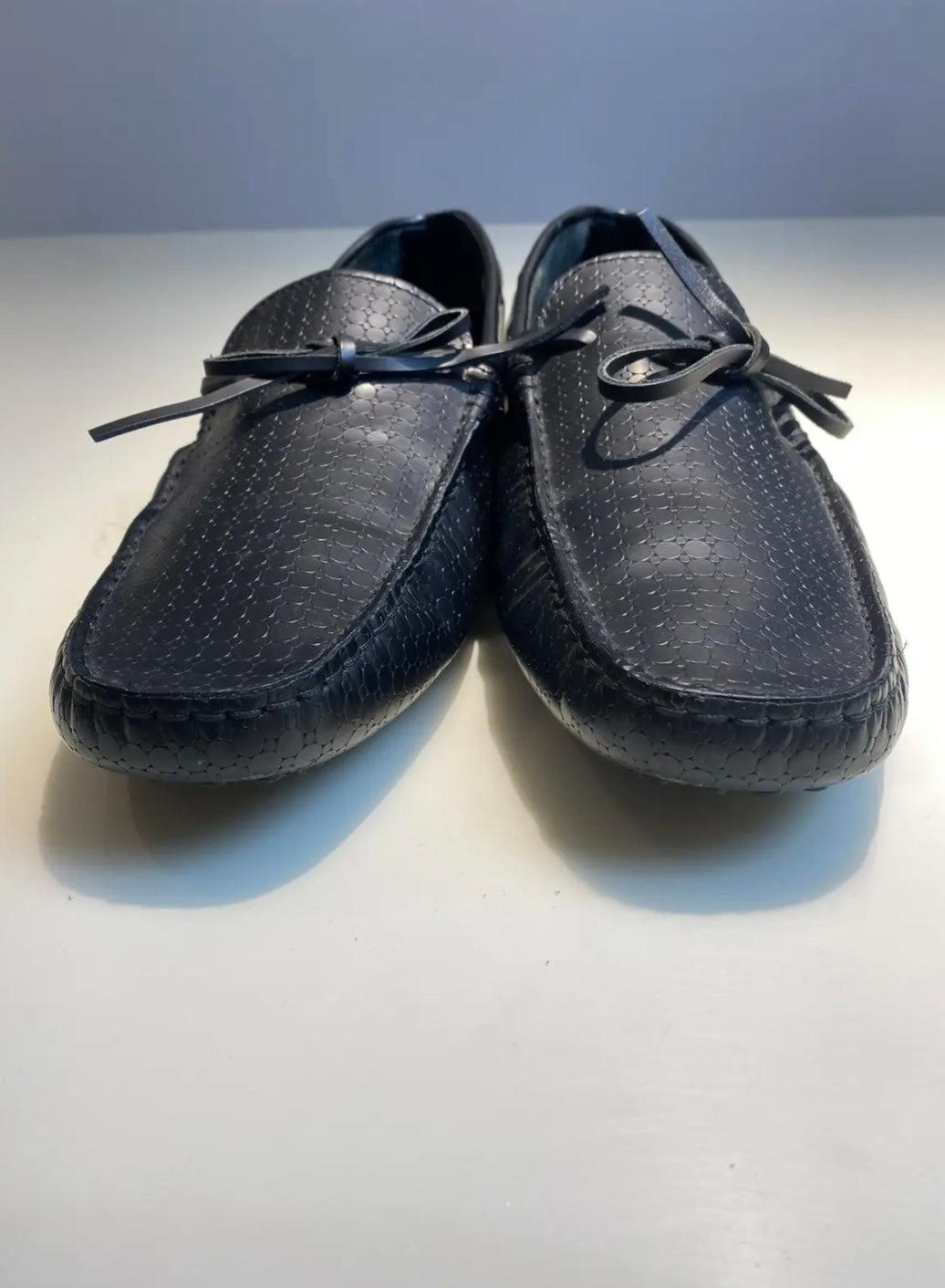 Tod’s Black Textured Leather Bow Loafers