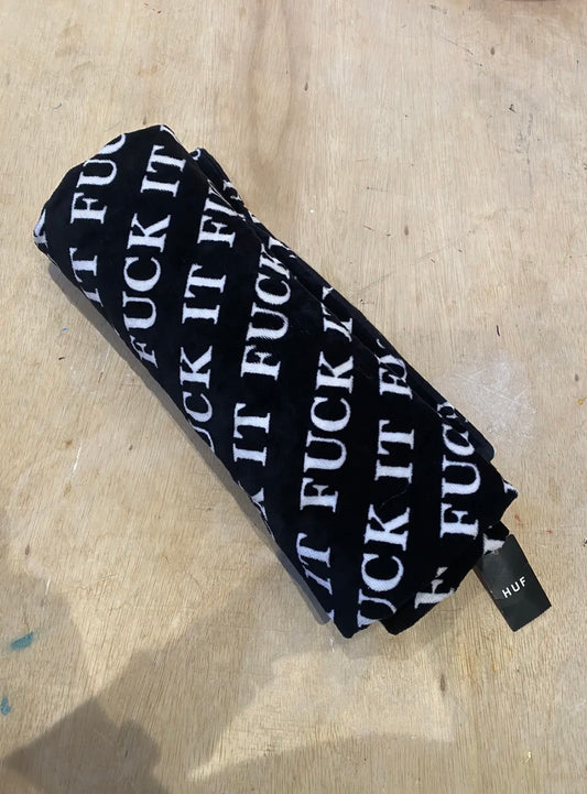 HUF “FUCK IT” Beach Towel – Black